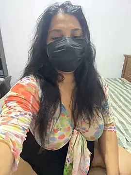 Snapshot of NOORA-GIRL chatting on 7, 6, 2026 NOORA-GIRL online show from 7, 6, 2026