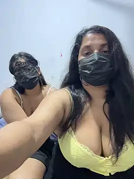 Snapshot of NOORA-GIRL chatting on 1, 8, 2026 NOORA-GIRL online show from 1, 8, 2026