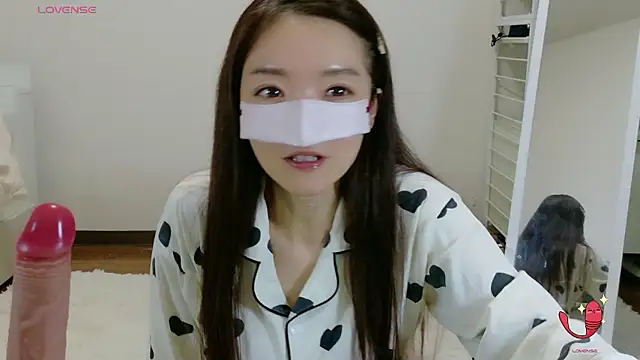Snapshot of momochan88 chatting on 5, 6, 2026 momochan88 online show from 5, 6, 2026