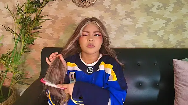 cherry chel online show from 4, 3, 2025