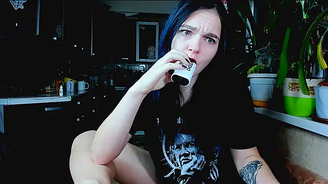 Snapshot of PussySaurus_ chatting on 8, 12, 2024 PussySaurus online show from 8, 12, 2024