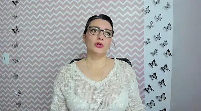 Snapshot of Amie_Adams82_ chatting on 17, 12, 2024 Amie Adams82 online show from 17, 12, 2024