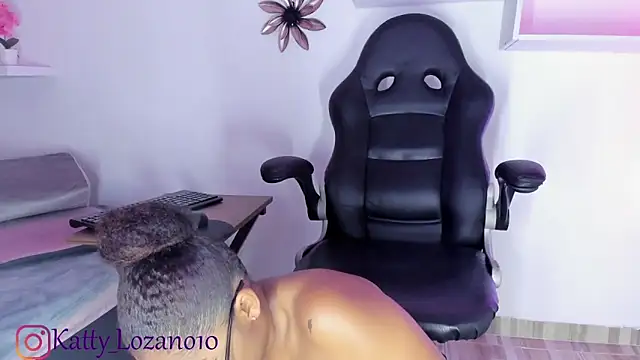 Katty lozani online show from 16, 2, 2025