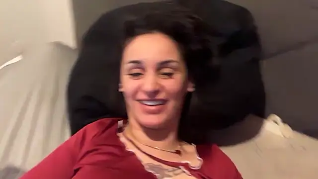 JeSuisUnTapin online show from 21, 12, 2025