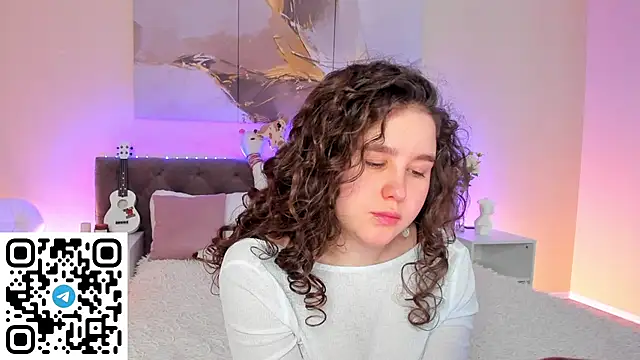 Ariella Sol online show from 18, 12, 2024