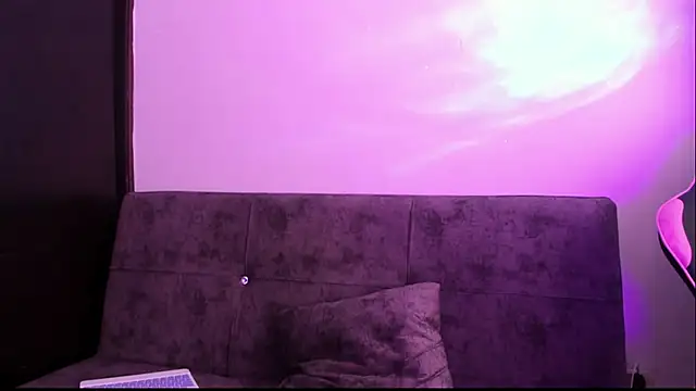 Snapshot of Tender_lia chatting on 20, 11, 2025 Tender lia online show from 20, 11, 2025