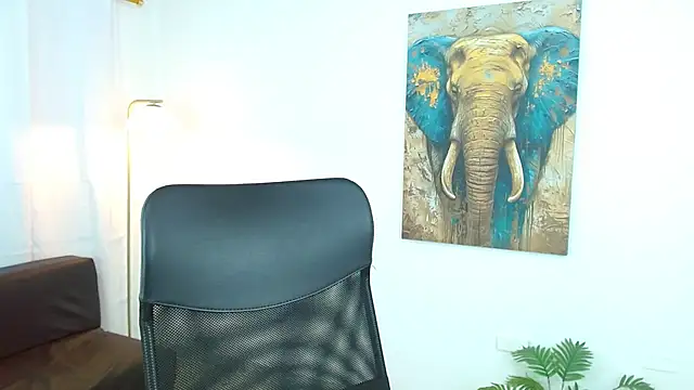 maiki18  online show from 23, 10, 2025