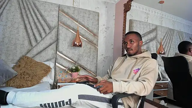 JamesParck online show from 19, 1, 2025