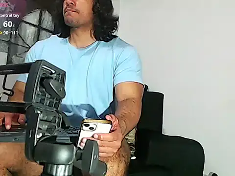 Snapshot of willian_m777 chatting on 3, 2, 2026 willian m777 online show from 3, 2, 2026