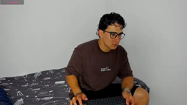 owengray2n online show from 11, 1, 2026