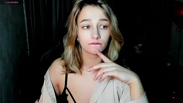 Sinty Noria online show from 19, 2, 2025