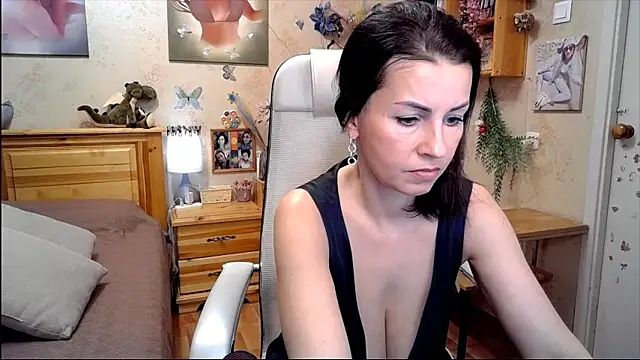 Kendra Mom online show from 11, 2, 2026