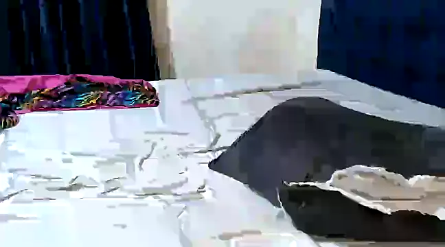 booty lolah  online show from 28, 1, 2025