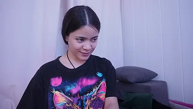 Feetgirl01 online show from 21, 12, 2024