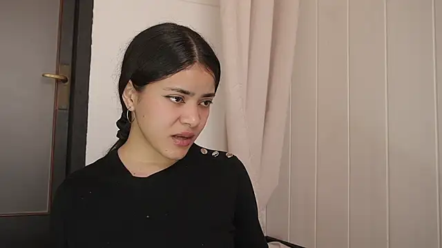 Feetgirl01 online show from 20, 2, 2025