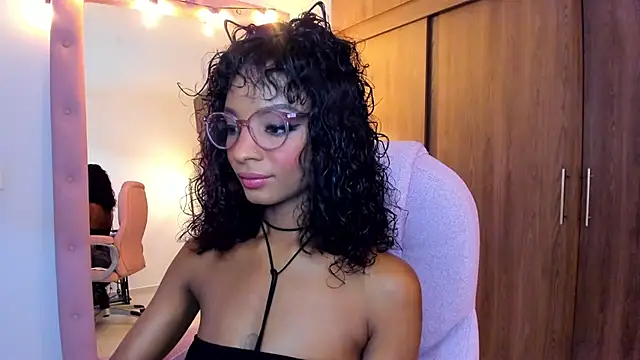 alikahouston4 online show from 8, 2, 2026