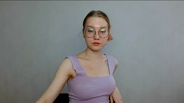 cindi hot online show from 7, 3, 2025