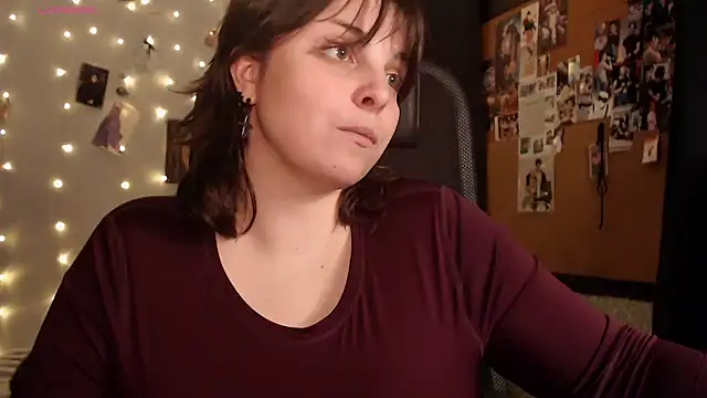 Saya sweet online show from 28, 10, 2025