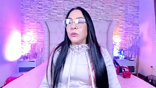 Gina Myers online show from 28, 2, 2026