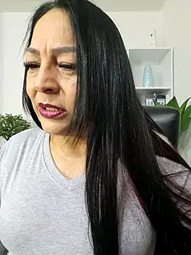 Snapshot of Gina_Myers chatting on 10, 5, 2026 Gina Myers online show from 10, 5, 2026