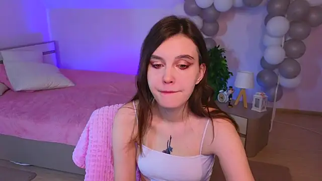 SusieMorris online show from 28, 1, 2025