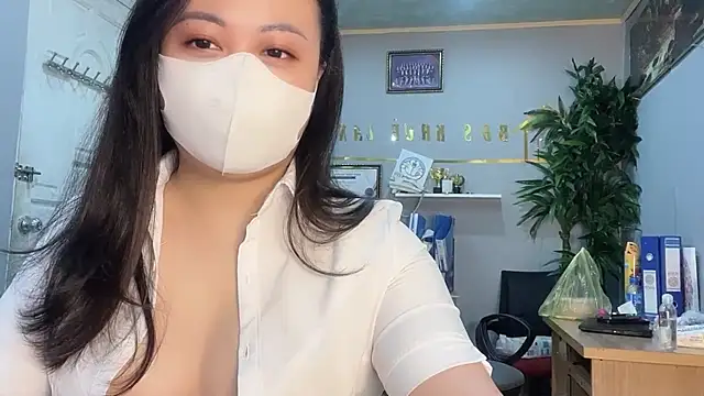 Bamboo Swetie online show from 4, 12, 2024