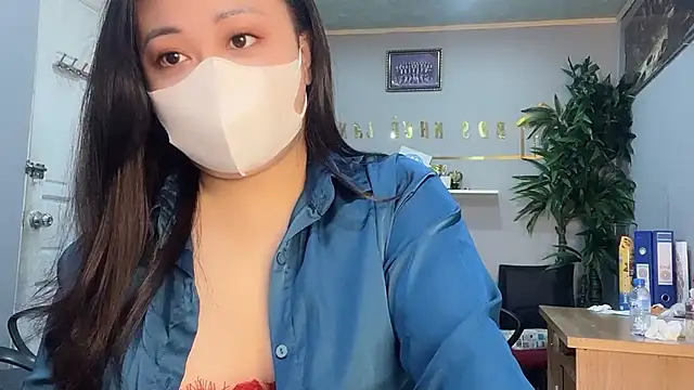 Bamboo Swetie online show from 17, 12, 2024