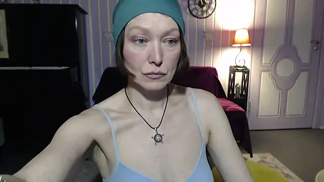 Marquise555 online show from 2, 2, 2025