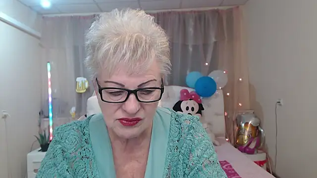 KayleSmoll online show from 27, 9, 2025