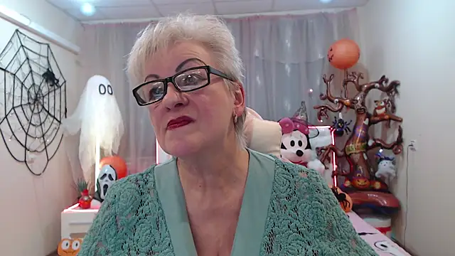 KayleSmoll online show from 31, 10, 2025