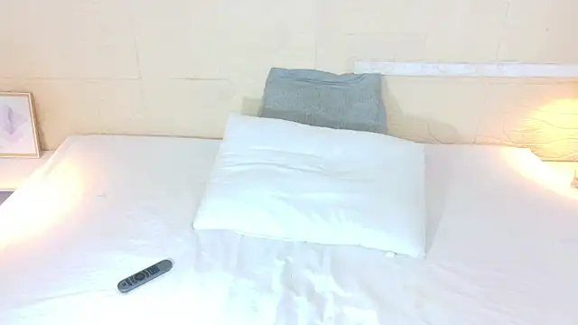 Snapshot of Shamiraa_moore chatting on 1, 10, 2025 Shamiraa moore online show from 1, 10, 2025