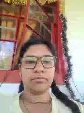 Snapshot of Sofythom1 chatting on 15, 12, 2024 Sofythom1 online show from 15, 12, 2024