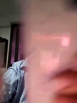 Snapshot of Sofythom1 chatting on 22, 12, 2024 Sofythom1 online show from 22, 12, 2024