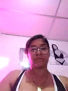 Snapshot of Sofythom1 chatting on 21, 3, 2025 Sofythom1 online show from 21, 3, 2025