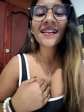 Sofythom1 online show from 6, 5, 2026