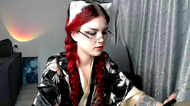 MikasaWaifu online show from 26, 2, 2025