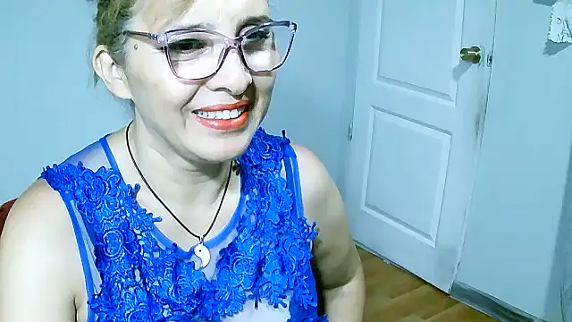 leona- online show from 15, 2, 2025