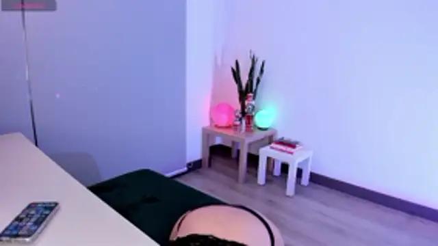 Kaarla    online show from 21, 12, 2025