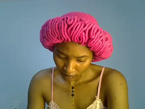 cute-alexis online show from 23, 11, 2025