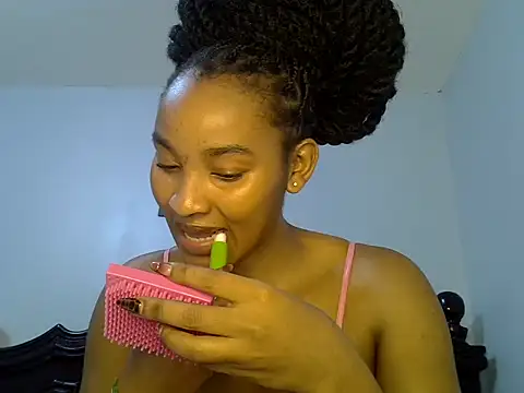 Snapshot of cute-alexis chatting on 27, 6, 2026 cute-alexis online show from 27, 6, 2026