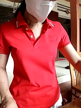 Snapshot of YunLem chatting on 27, 10, 2025 YunLem online show from 27, 10, 2025