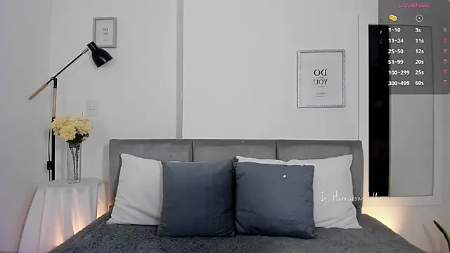 Hannaos online show from 12, 11, 2025