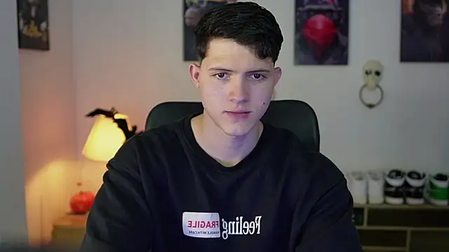 Hazzan Velez online show from 7, 11, 2025