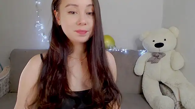 Snapshot of AlinaWett chatting on 20, 10, 2025 AlinaWett online show from 20, 10, 2025