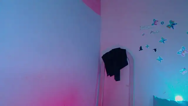 kitten sweet online show from 16, 2, 2025