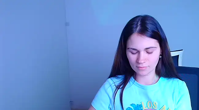 Loon Amore online show from 8, 2, 2025