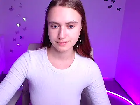 Snapshot of Gabriellagirl chatting on 8, 10, 2025 Gabriellagirl online show from 8, 10, 2025