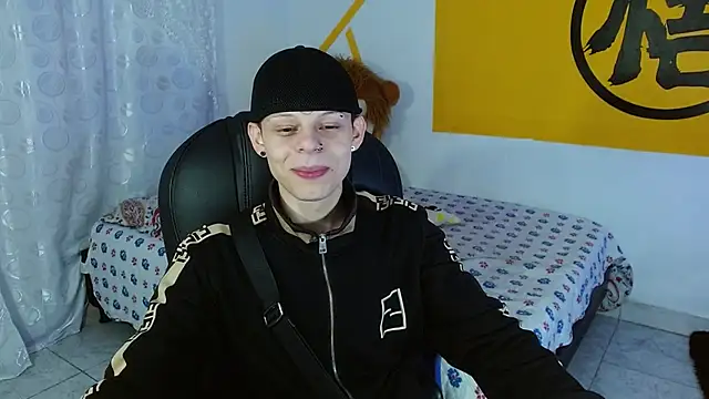 Matthew Boy  online show from 24, 12, 2024