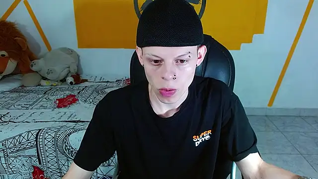 Matthew Boy  online show from 21, 1, 2025