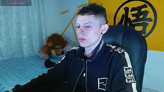 Matthew Boy  online show from 17, 2, 2025